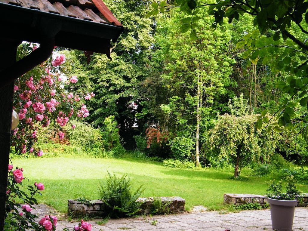 Villa Des Capucins Luxeuil-les-Bains Exterior foto
